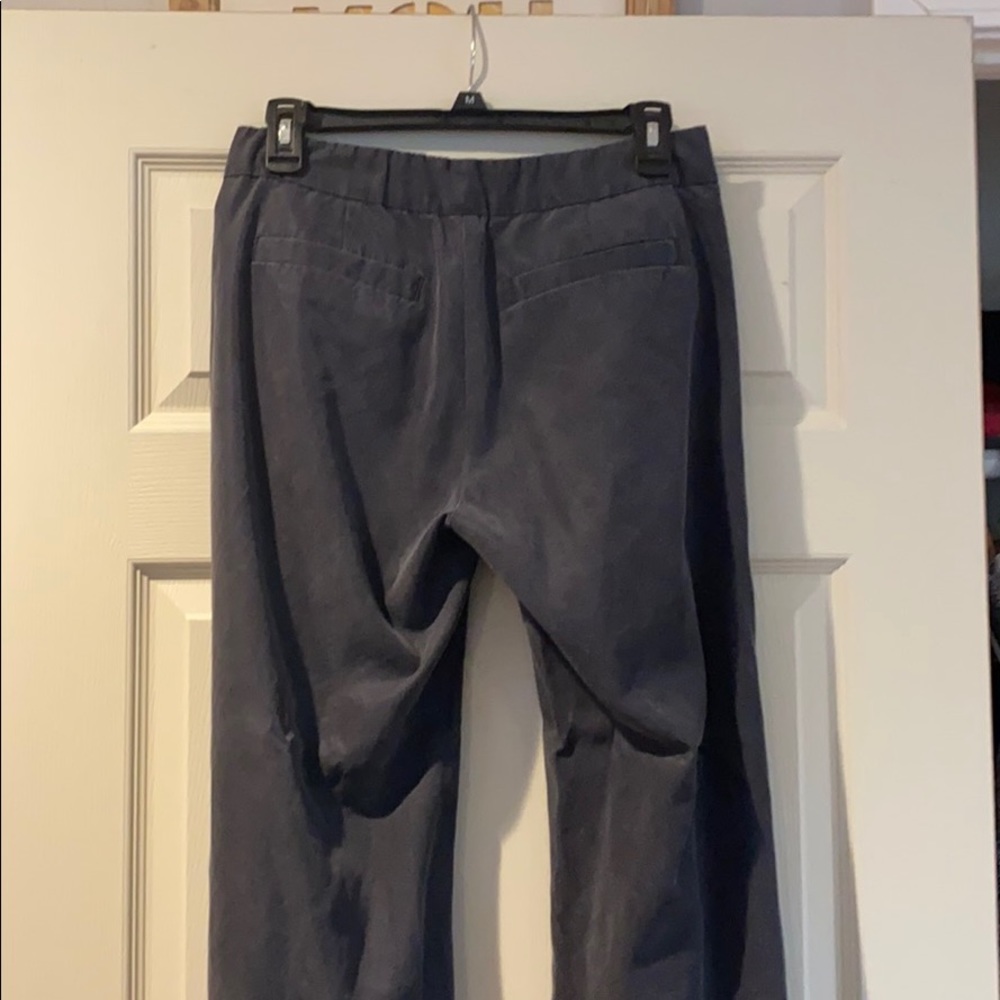 Grey pants - Picture 3 of 3